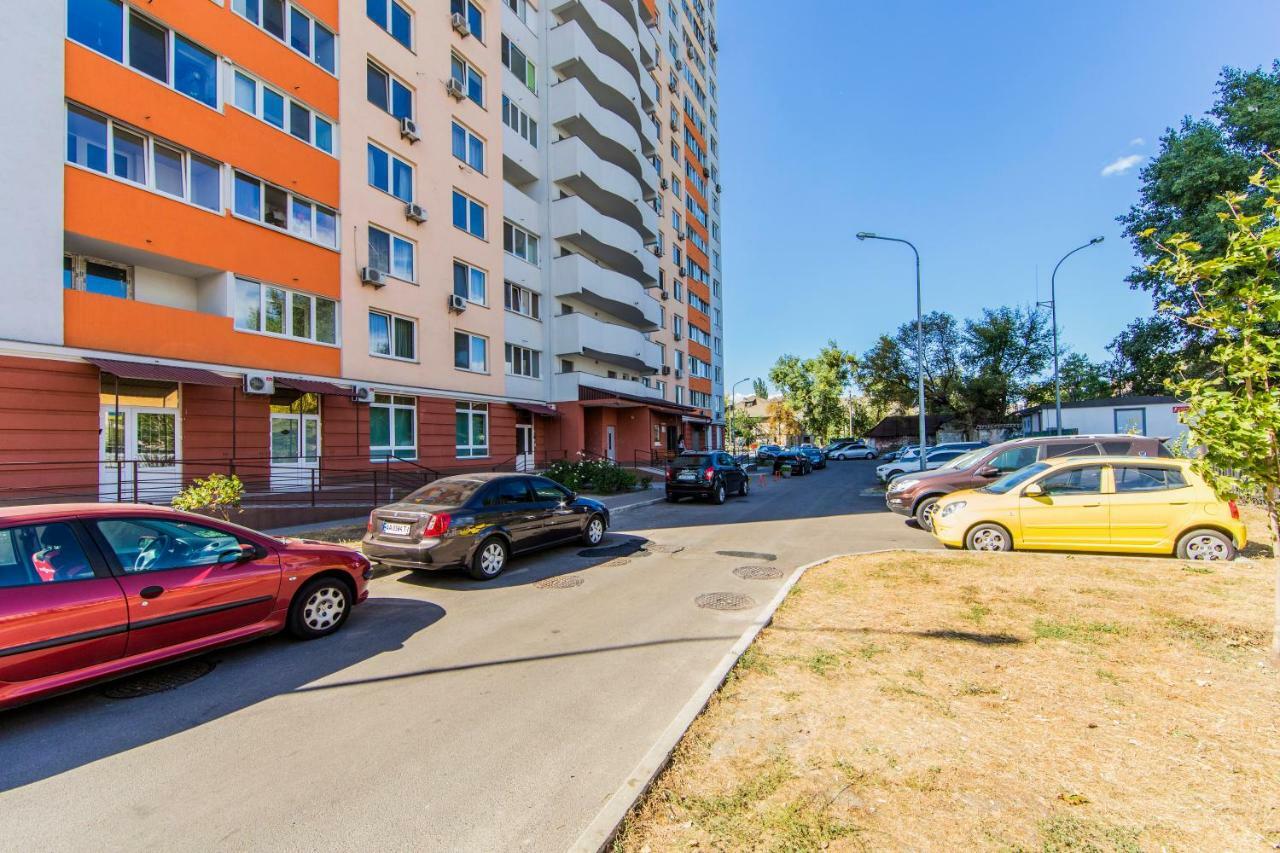 Super View, Luxury Apartment Near Chernihiv Metro. Kiev Exteriör bild