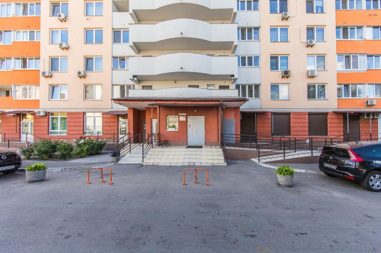 Super View, Luxury Apartment Near Chernihiv Metro. Kiev Exteriör bild